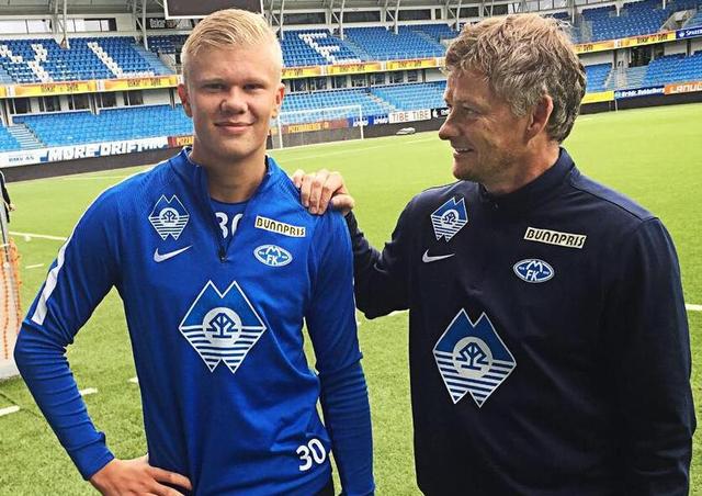 梅里诺vs布伦特福德全场数据：传射独造两球，贡献4次抢断（梅里诺战布伦特福德：传射建功包办两球，奉献4次抢断）