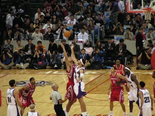 吉达国民总监：伊万-托尼不会在冬窗离开，转会传闻毫无根据（吉达国民总监辟谣：伊万-托尼冬窗留队，转会流言不实）