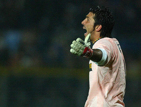 队报专栏：为什么托万选择重返法甲加盟朗斯？（队报观察：托万为何回归法甲并选择朗斯？）