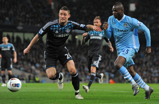 中超：北京国安3-2击败深圳队（中超赛场：北京国安3比2力克深圳队）