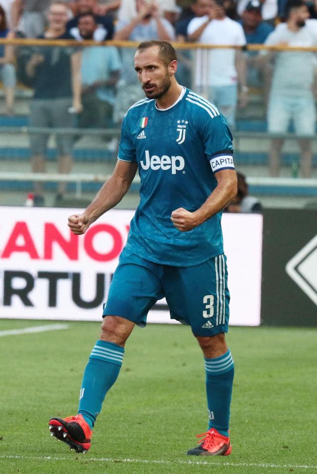 太给力：赵勇罕见发火骂醒队员！暂停换人都有效果，他才是真果断（硬核一幕：赵勇罕见动怒点醒全队，暂停换人立竿见影，果断尽显）