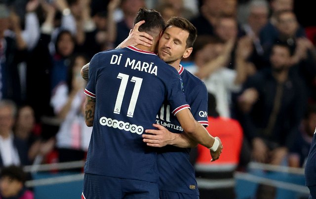 法国战阿塞拜疆全场数据：控球率76-24，射门9-2（法国vs阿塞拜疆全场统计：控球76%比24%，射门9比2）