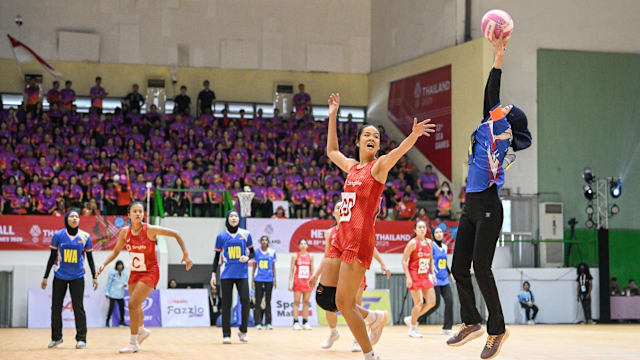 德甲战报：最后时刻连进2球，海登海姆2-1逆转绝杀柏林联合（德甲快讯：海登海姆补时双响，2-1逆转绝杀柏林联合）