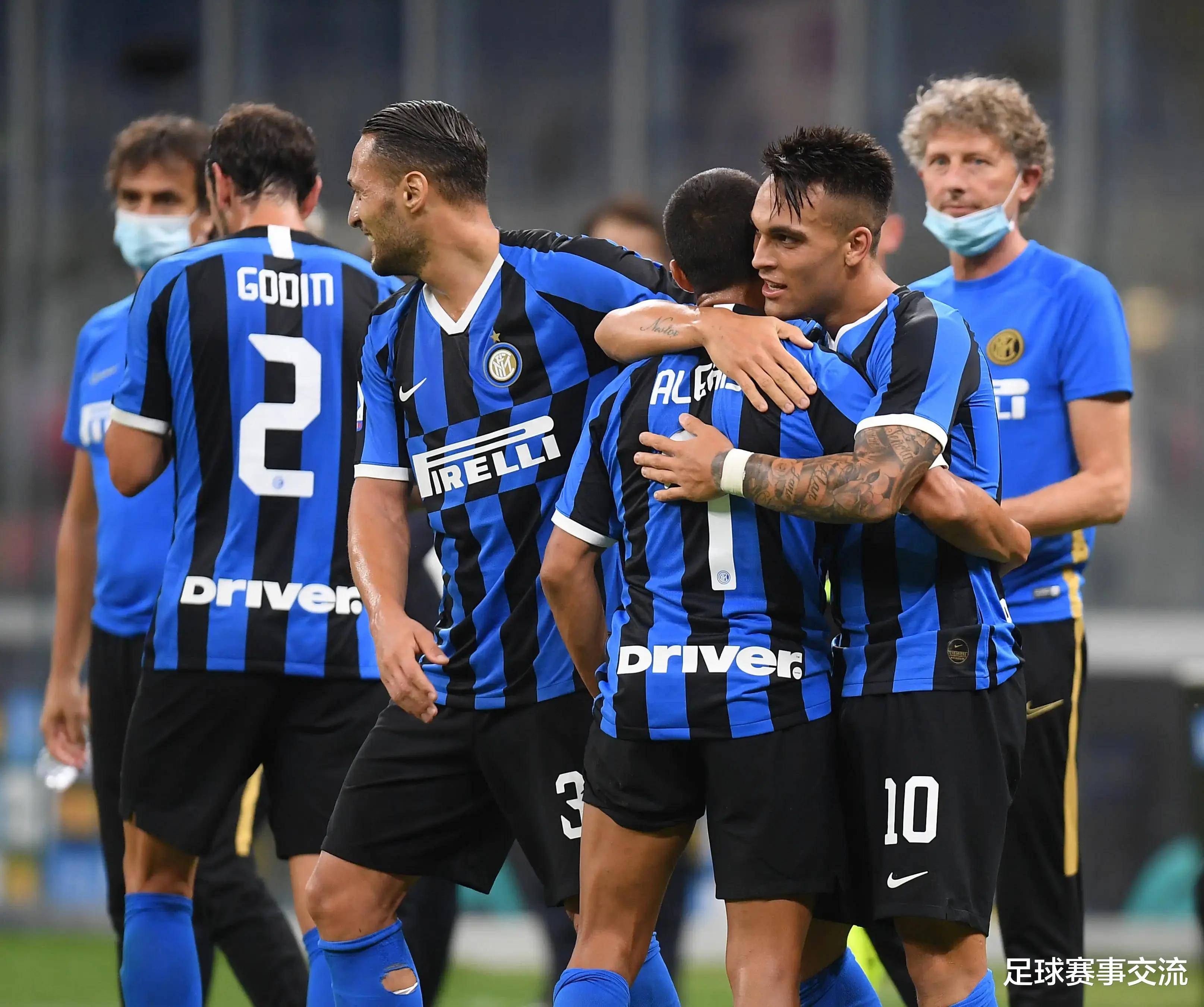 邓加：维尼修斯只能做战术核心，卡塞米罗才配做巴西队队长（邓加：维尼修斯更适合作战术核心，巴西队长应由卡塞米罗担任）