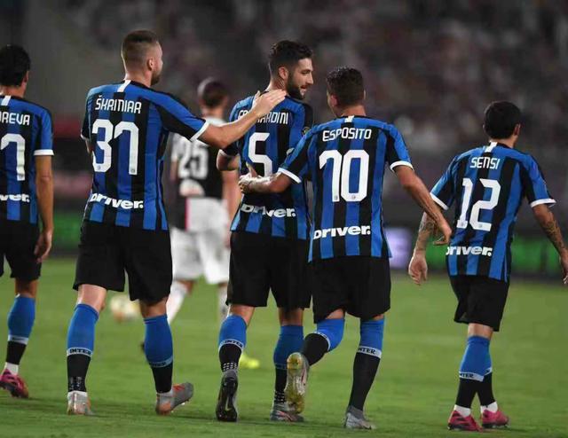 迪马：迪巴拉退烧后参加全队合练，安赫利尼奥也参加了合练（迪马：迪巴拉退烧回归全队合练，安赫利尼奥也随队训练）