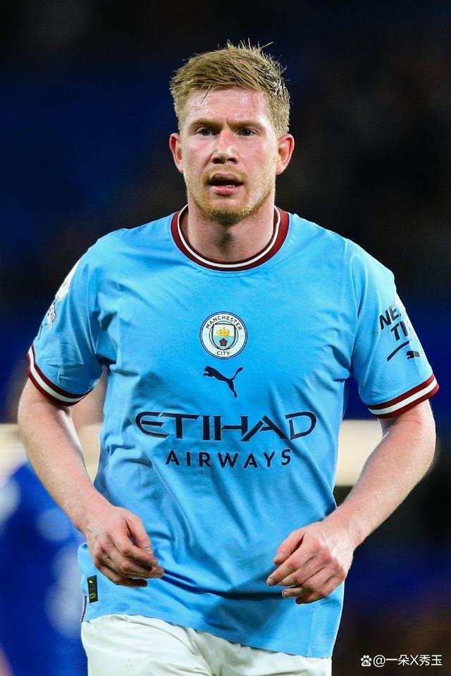 爱德华兹半场15分3助攻，森林狼命中9记三分仍落后10分（爱德华兹半场15+3，森林狼投进9记三分仍以10分落后）