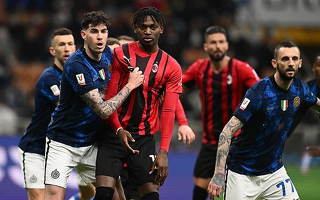 罗马诺：萨拉赫缺席欧冠为斯洛特和管理层共同决定（罗马诺：萨拉赫无缘欧冠，决定由斯洛特与管理层共同作出）