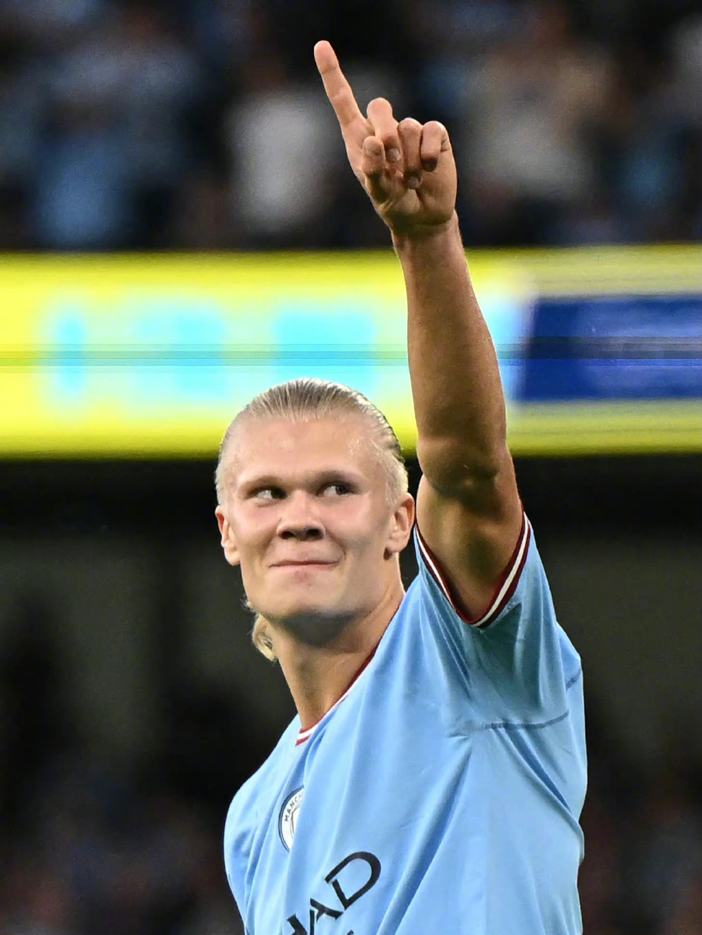 西班牙U21主帅：莫斯克拉很聪明，他会成为西班牙队重要球员（西班牙U21主帅称莫斯克拉思维出众，未来将成国家队关键球员）